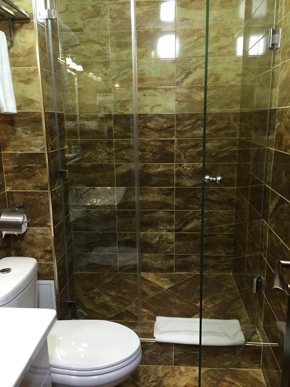 Astor Hotel & Spa Biszkek Zewnętrze zdjęcie